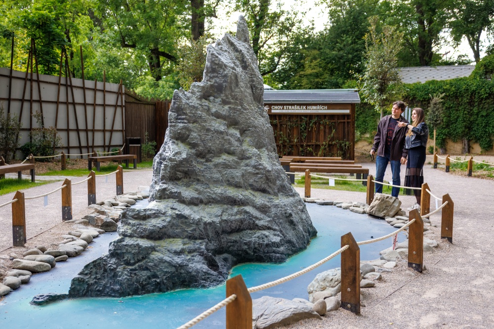 Model of Ball's Pyramid at Prague Zoo. Photo Miroslav Bobek